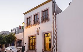 Cinco De Mayo Hotel